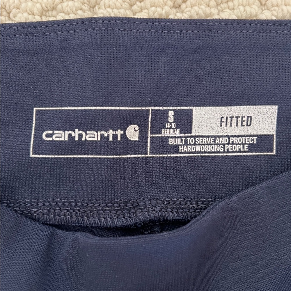 EUC Carhartt women’s fitted work pants in Navy size Small - 4/6 - Picture 2 of 9